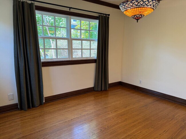 Building Photo - Charming 3 Bedroom 2 Bathroom Wilshire Vista Home with Bonus Room, Resort-Style Backyard and Heat...