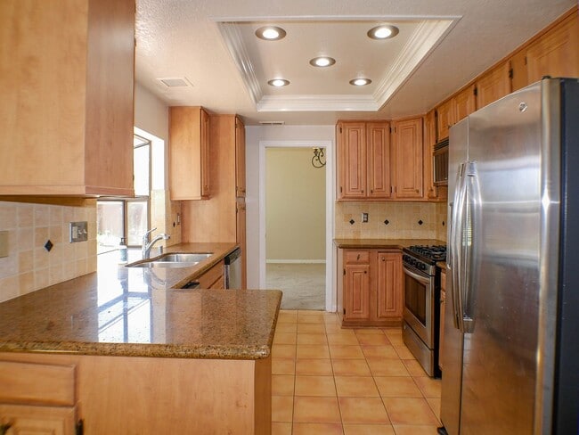 Building Photo - OPEN HOUSE, AUG. 2nd from 11-11:30 am - 4 ...