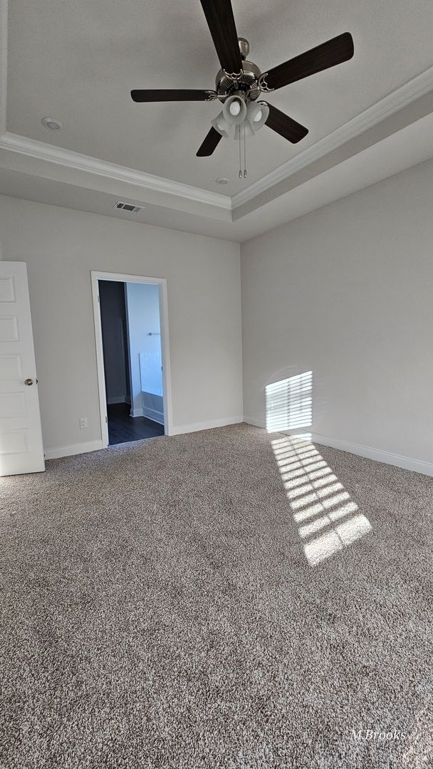 Building Photo - Beautiful home in Grand Oaks Village, Lake...
