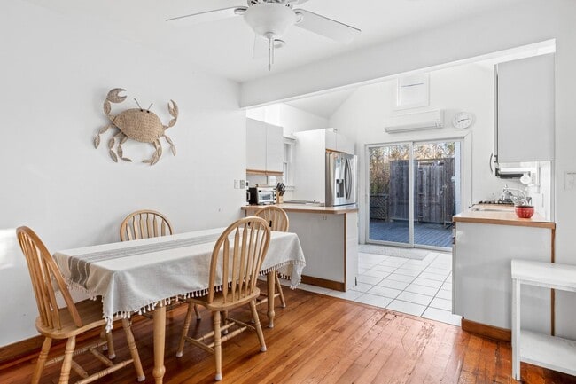 Building Photo - 38 Homesite Ave