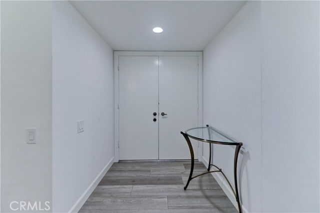 Building Photo - 5515 Paseo Del Lago W