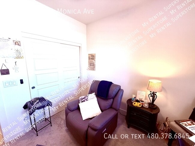 Building Photo - 35377 W Santa Monica Ave