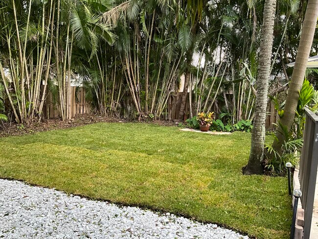 Building Photo - 13752 Yarmouth Dr