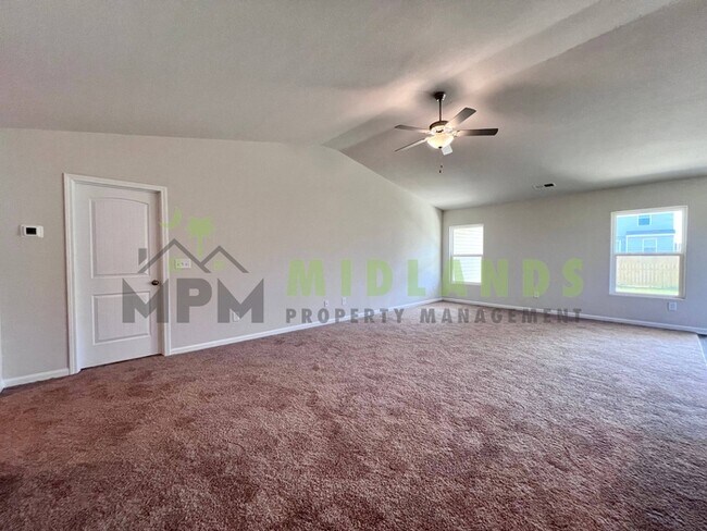 Building Photo - 645 Wild Tulip Ct