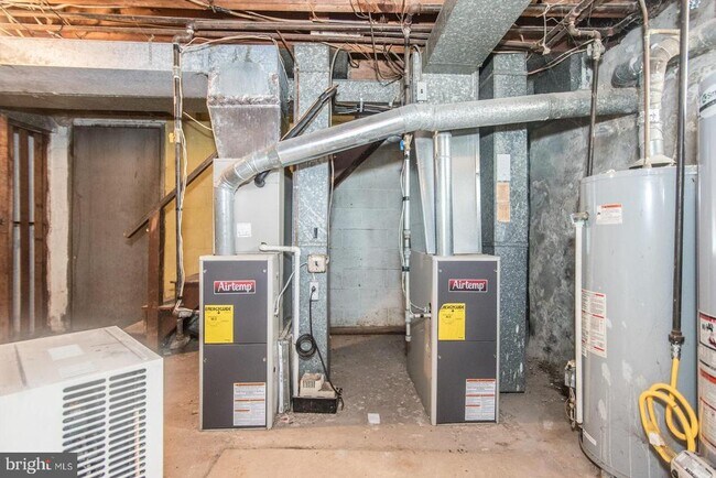 Building Photo - 8217 Thouron Ave