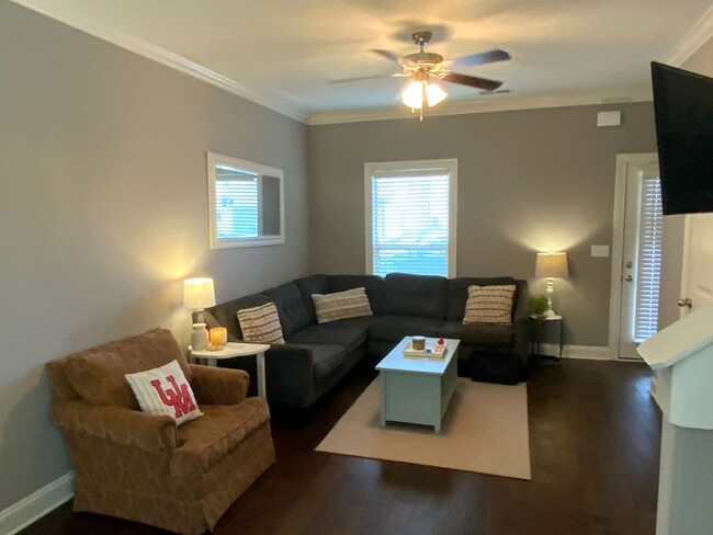 Building Photo - 4 Bedroom 4 Bath Condo in Oxford Mississippi