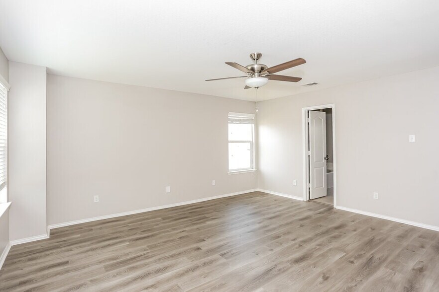 Building Photo - 1627 Dream Catcher Way