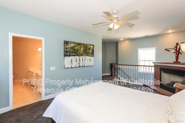 Building Photo - 36475 Avenida La Cresta