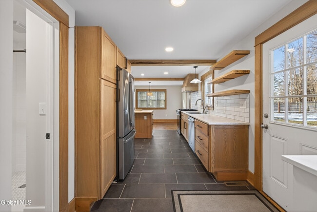 Building Photo - 34 Wilton Rd