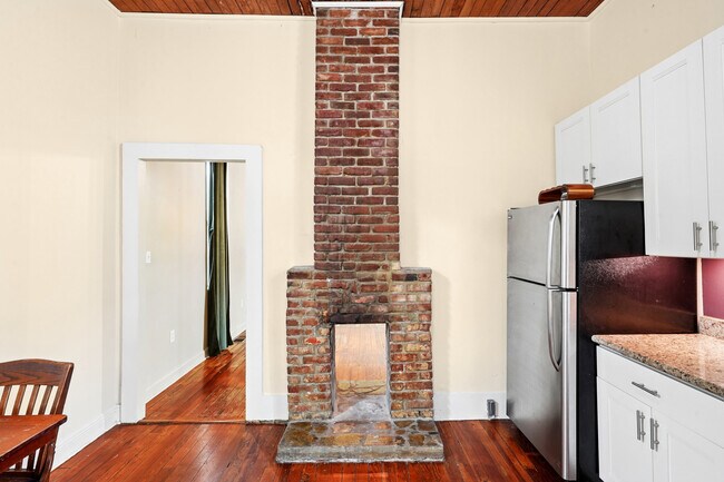 Building Photo - 131 Brooklyn Ave