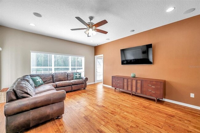 Building Photo - 11144 Oyster Bay Cir