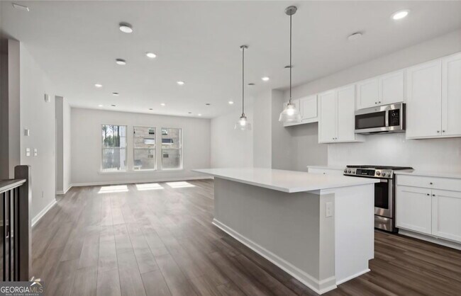Building Photo - 213 Matson Run SW