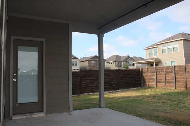 Building Photo - 13902 Ilex Dr