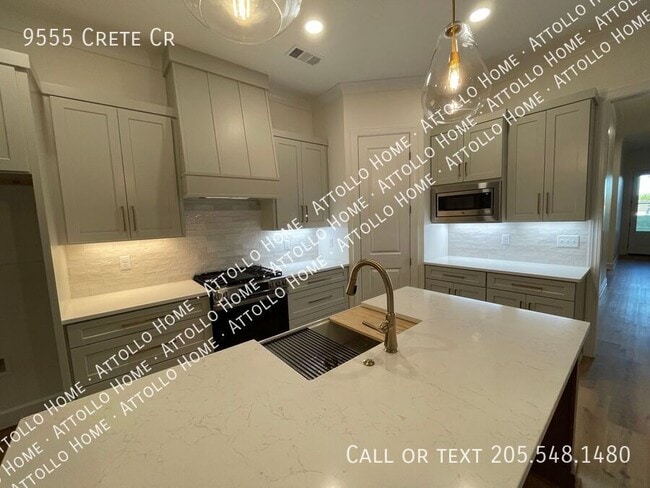 Building Photo - 9555 Crete Cir