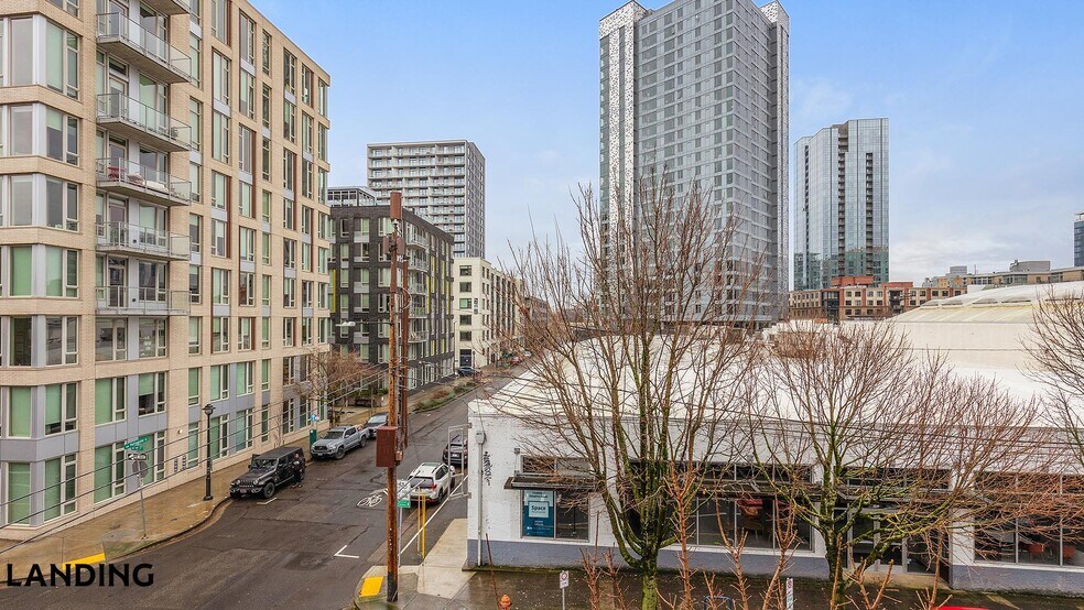 Building Photo - 1430 NW Pettygrove St