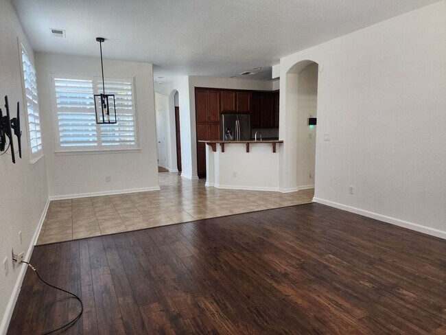 Building Photo - Beautiful home in Kiley Ranch.