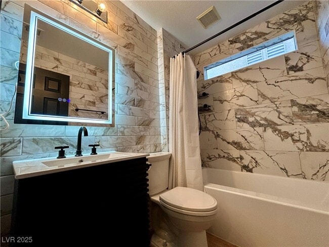 Building Photo - 8278 Annual Ridge St