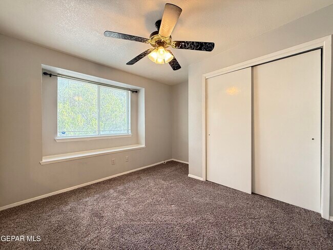 Building Photo - 11109 Pink Coral Dr