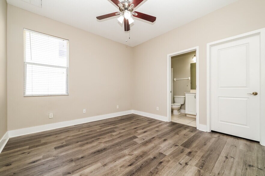 Building Photo - 569 Bimini Bay Blvd