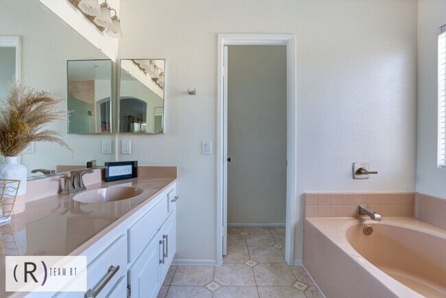Building Photo - A Bright and Cozy Home with 3 Bedroom and 2 Bathroom with a Loft
