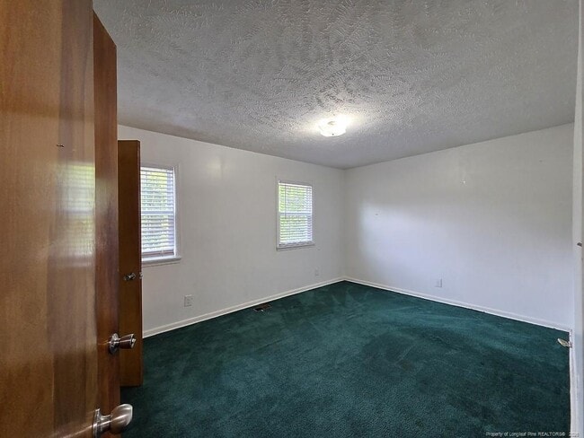 Building Photo - 2532 Sourwood Dr