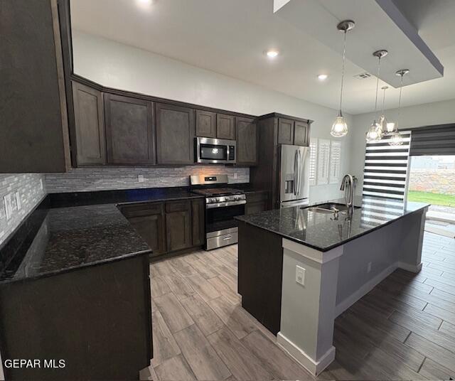 Building Photo - 13130 Emerald Isle St