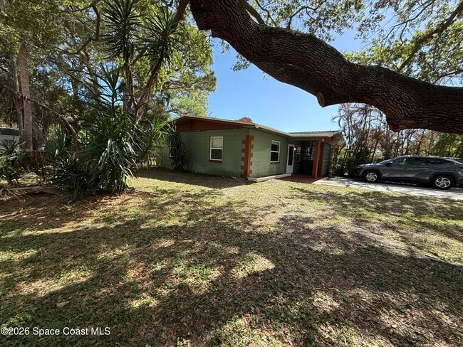 Building Photo - 248 Le Jeune Dr