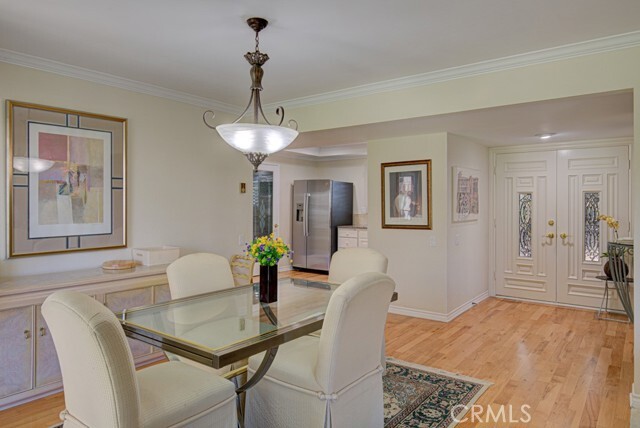 Building Photo - 5510 Paseo Del Lago W