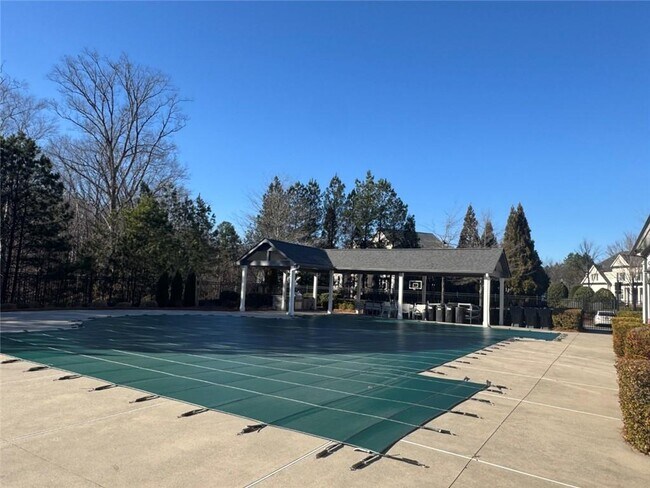 Building Photo - 2104 McFarlin Ln