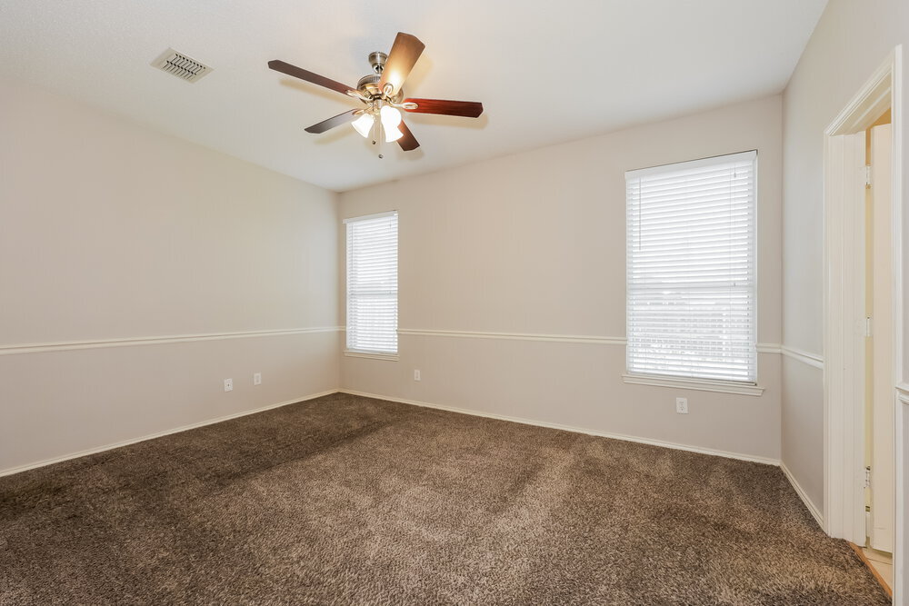 Building Photo - 1101 Trinity Trail