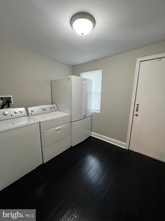 Building Photo - 1812 Rutland Ave