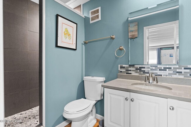 Building Photo - 14401 Front Beach Rd