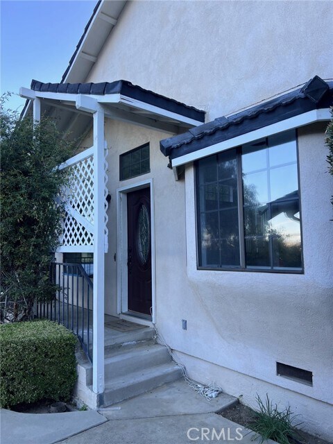 Building Photo - 24550 Treasure Vista Dr