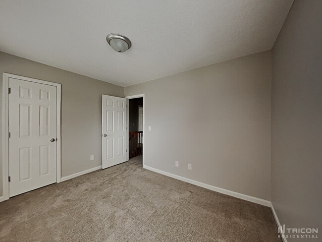 Building Photo - 146 Pinewinds Dr