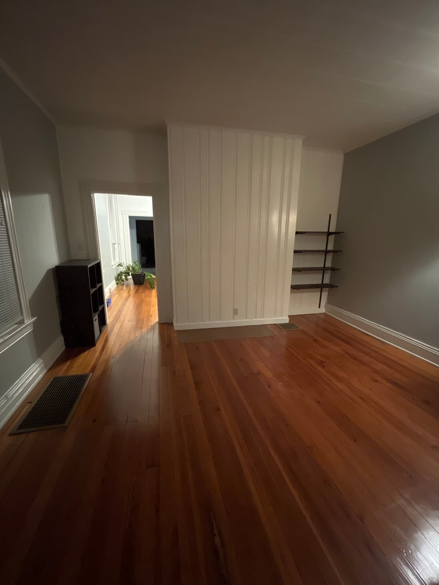 Front room doorway - 1204 S Fort Thomas Ave