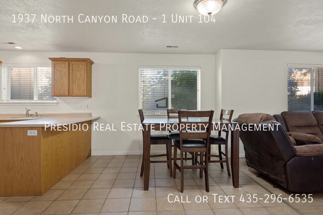 Building Photo - 1937 N Canyon Rd