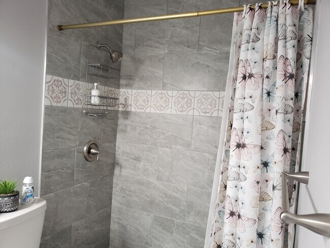 Building Photo - 8211 12th Way N