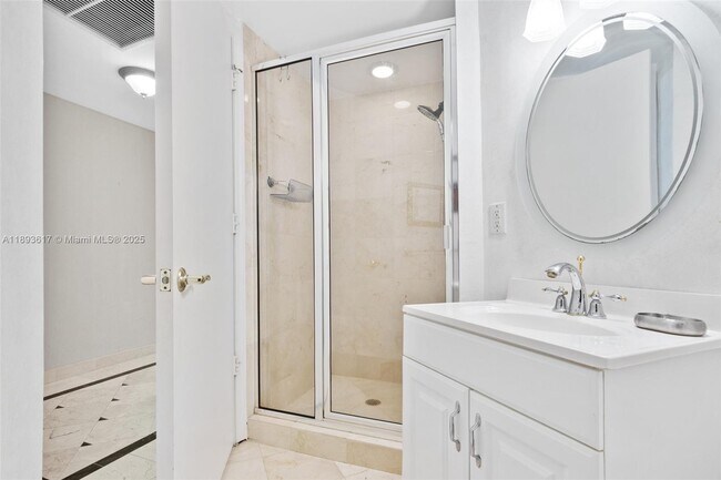 Building Photo - 9559 Collins Ave