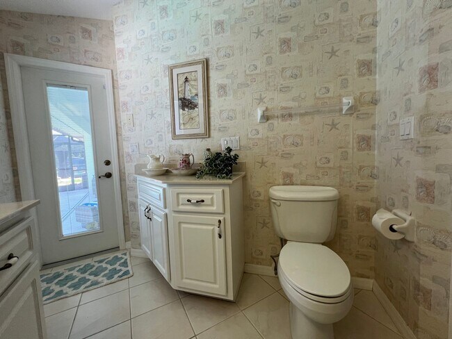 Building Photo - FURNISHED SHORT TERM RENTAL - 3 Bed / 2 Bath - Single Family Pool Home - $5,000/month ** Heated S...