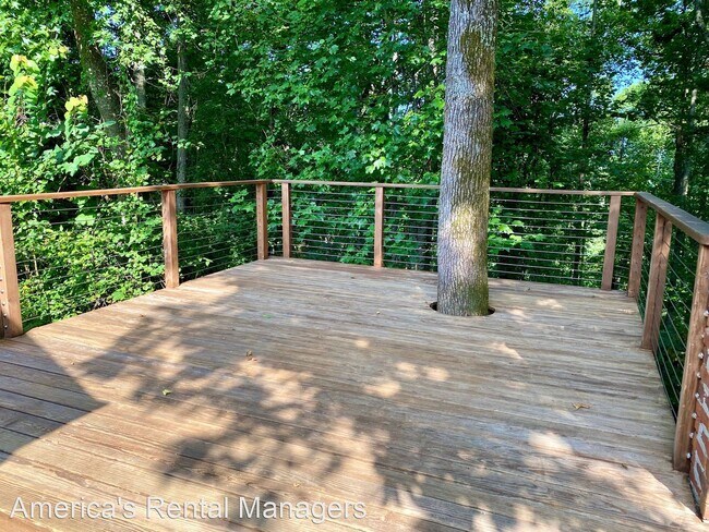 Building Photo - 3 br, 2 bath House - 1125 Berwick Road