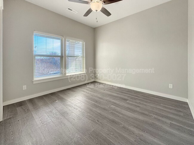 Building Photo - 3851 N Jackie Ln