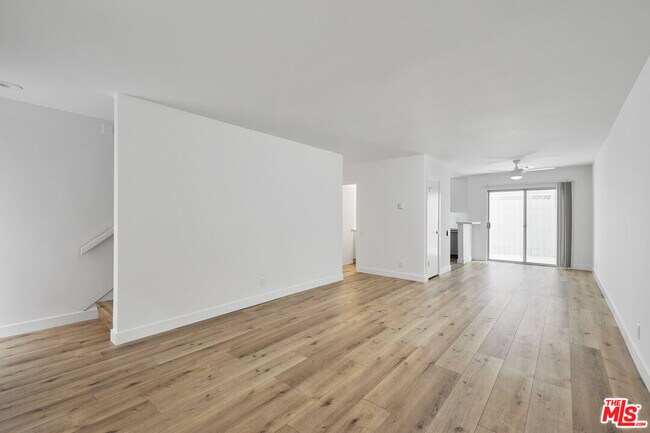 Building Photo - 918 16th St