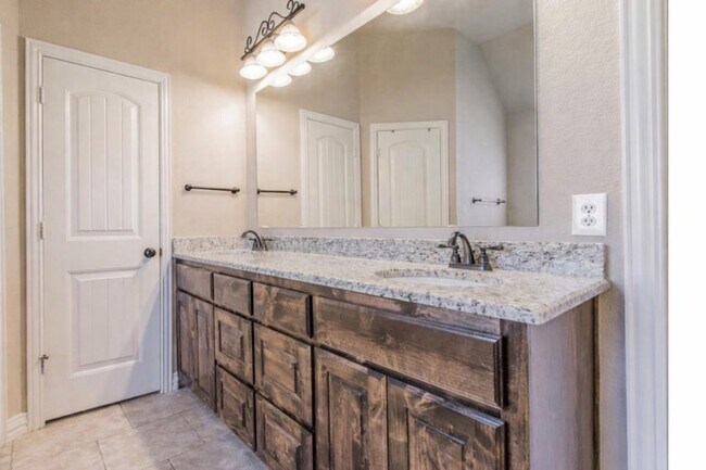 Building Photo - 133 Whitetail Dr