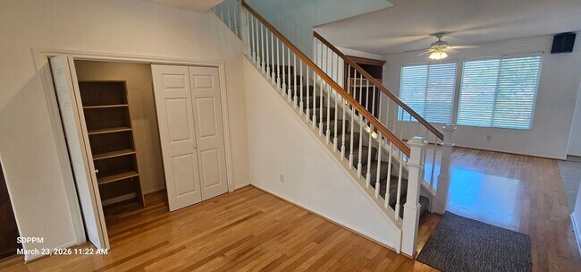 Building Photo - CARMEL VALLEY / SAN DIEGO - Torrey Hills Nice 4 Bedroom / 2.5 Bath House.  AVAILABLE NOW!