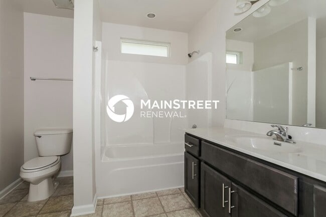 Building Photo - 3 Bedroom Pet-Friendly Home in Lexington, ...