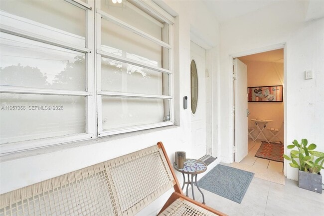 Building Photo - 274 NW 43rd St