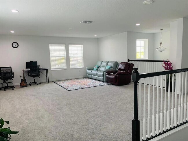 Building Photo - 11127 Sundrift Dr