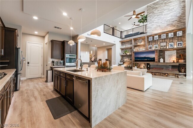 Building Photo - 12047 Attiva Ave
