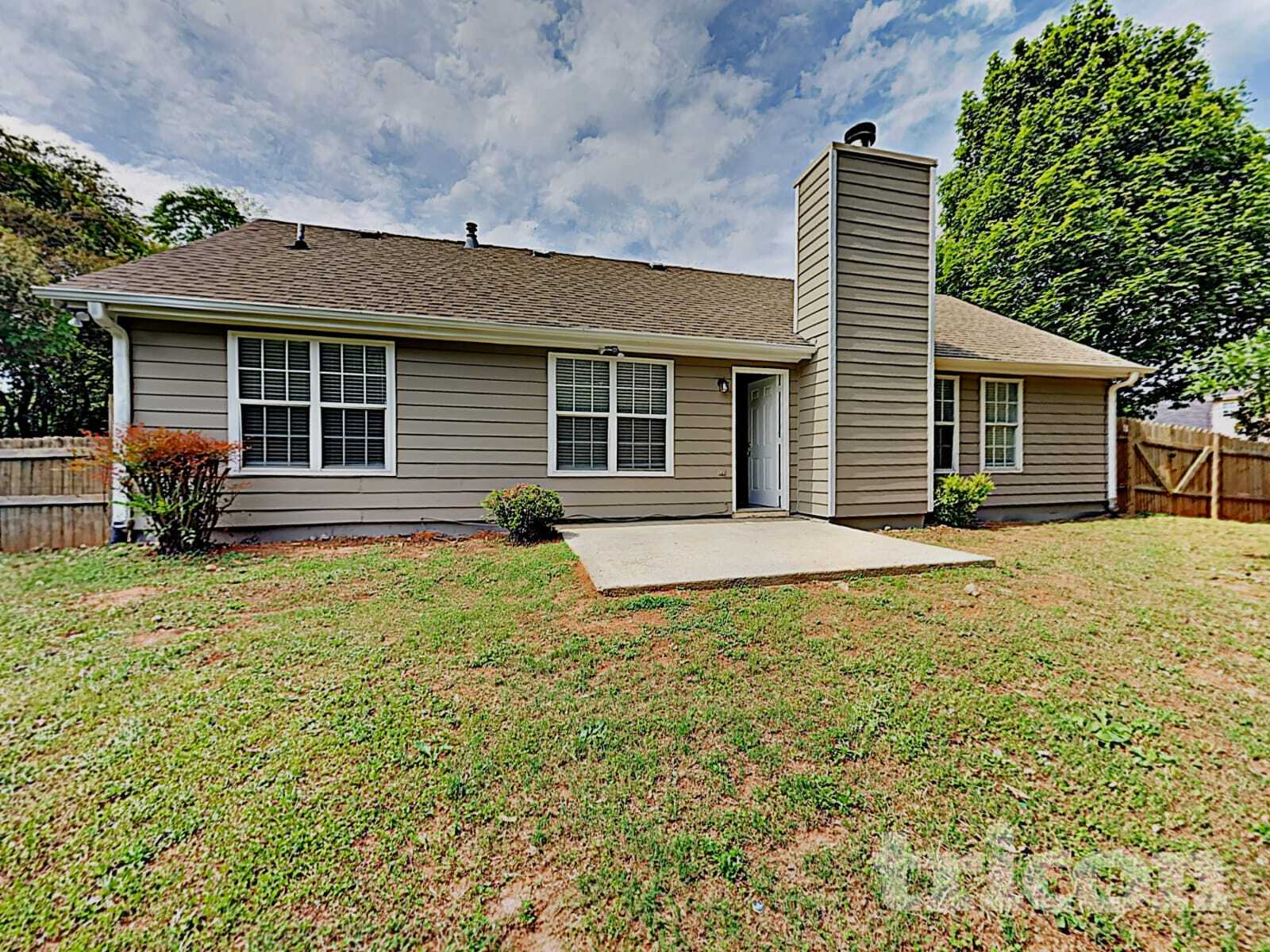 Building Photo - 1185 Mercury Dr SE