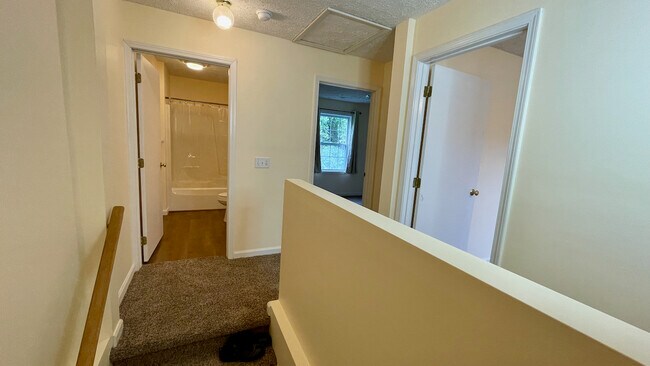 Building Photo - 30 True Way Ln